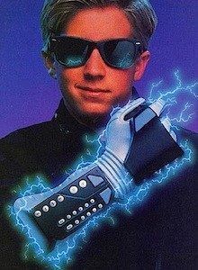 Veinte años del Power Glove