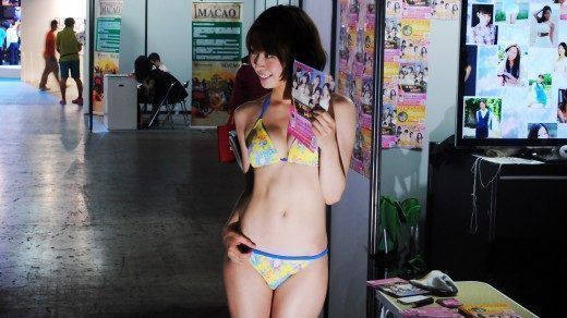 TGS 2013 Babes Bikini 2