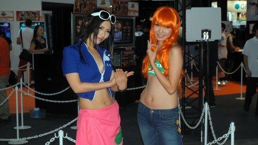 TGS 2013 Babes nico robin and nami