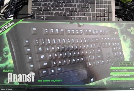 razer anansi 1