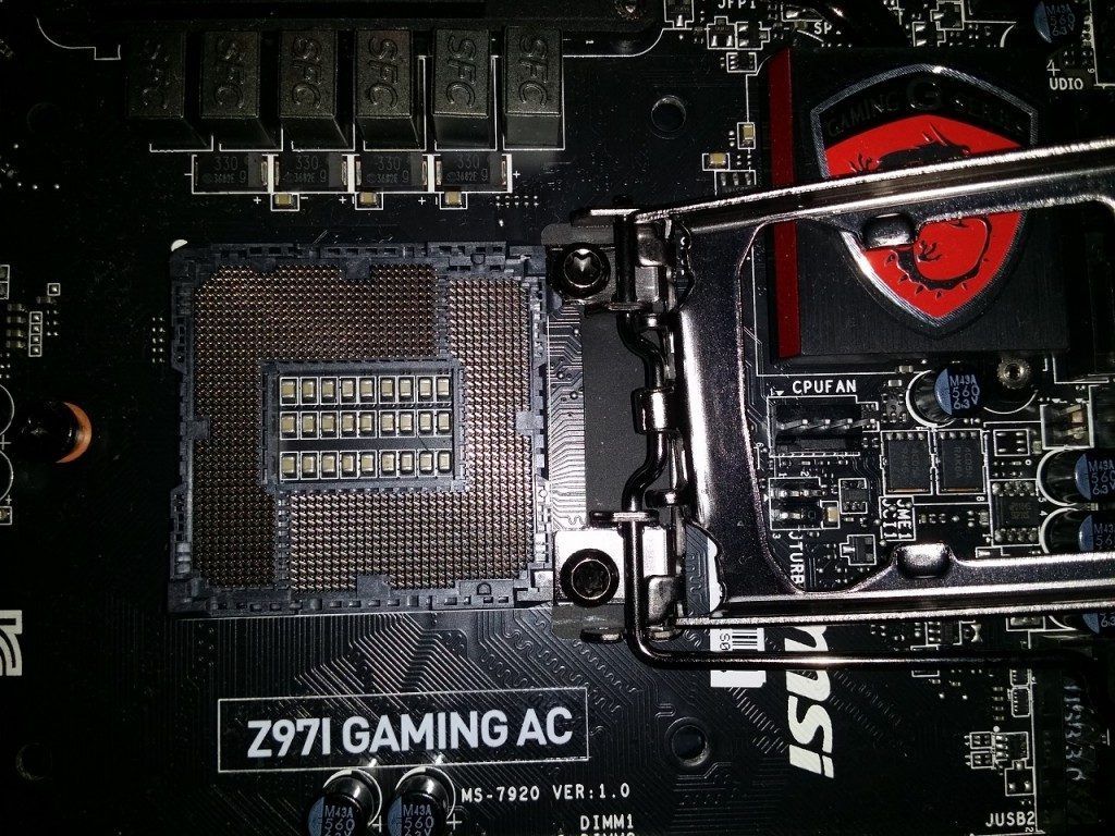 MSI Z97i Chipset open