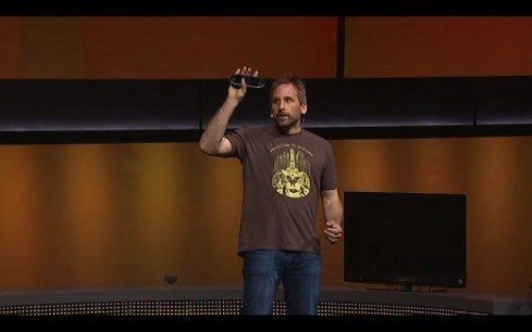 Ken Levine durante la presentación del PSVita