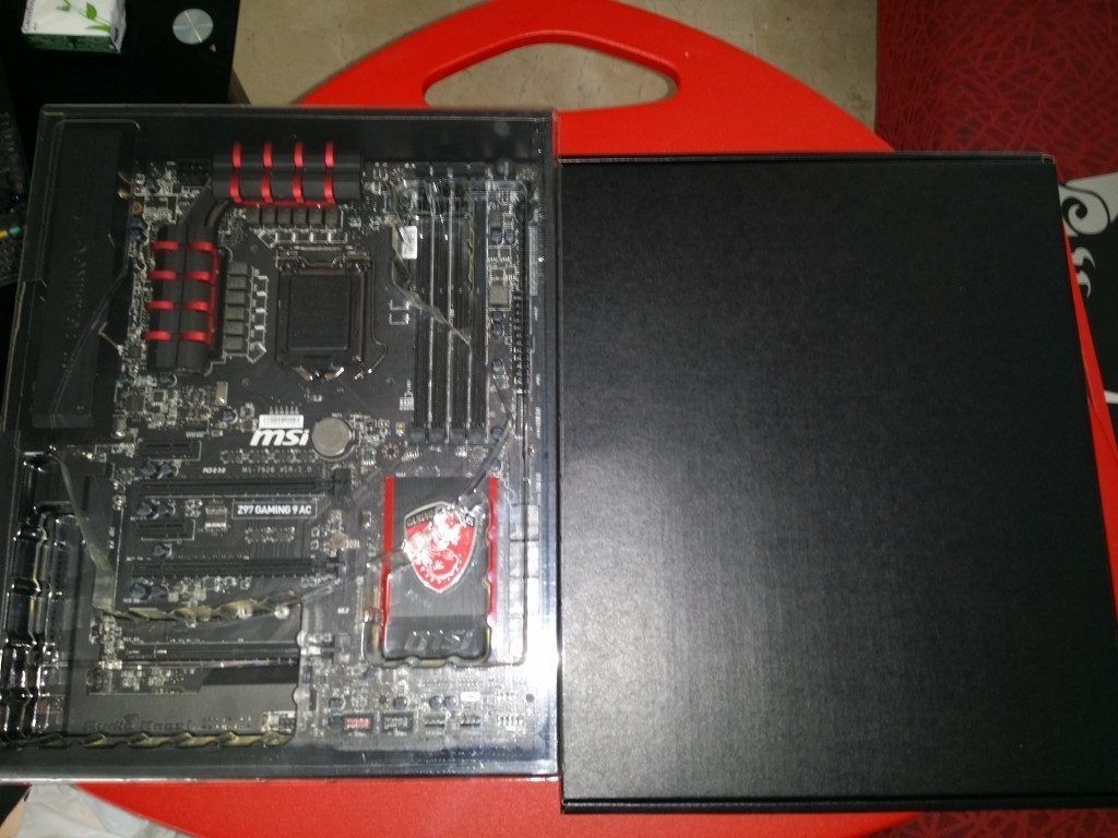 msi gaming 9 caja7