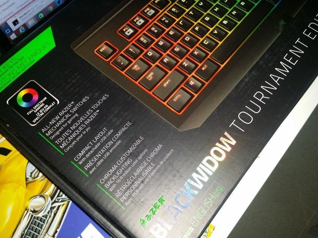 Razer Blackwidow T.E. Chroma 003