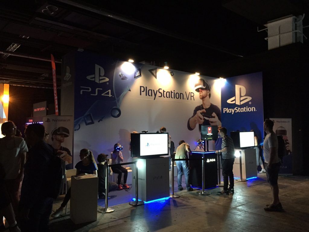 stand sony psvr